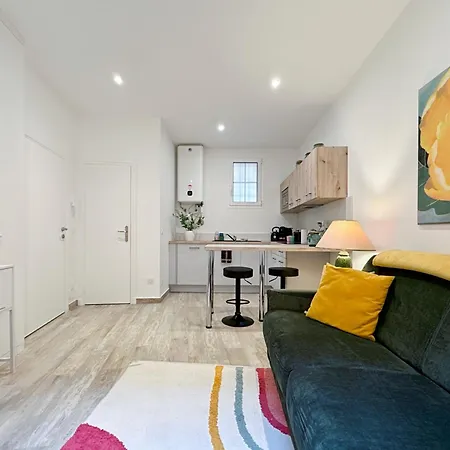 Tivoli 2 - Renovated Studio, Monaco Border, 5mn From Casino Monte Carlo דירה